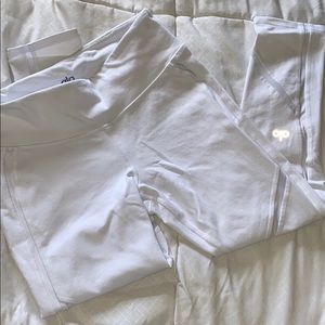 ALO yoga crop leggings